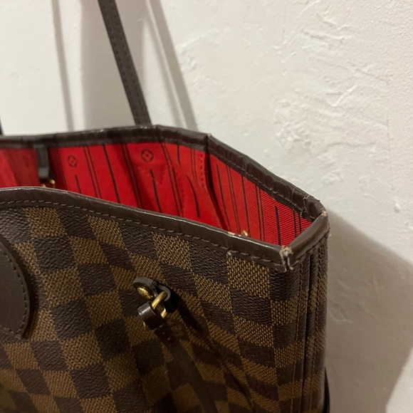 Louis Vuitton Damier Ebene Neverfull MM - Picture 5 of 6